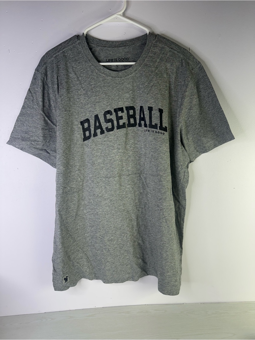 Life is Good Mens L word "BASEBALL" distressed, T-shirt